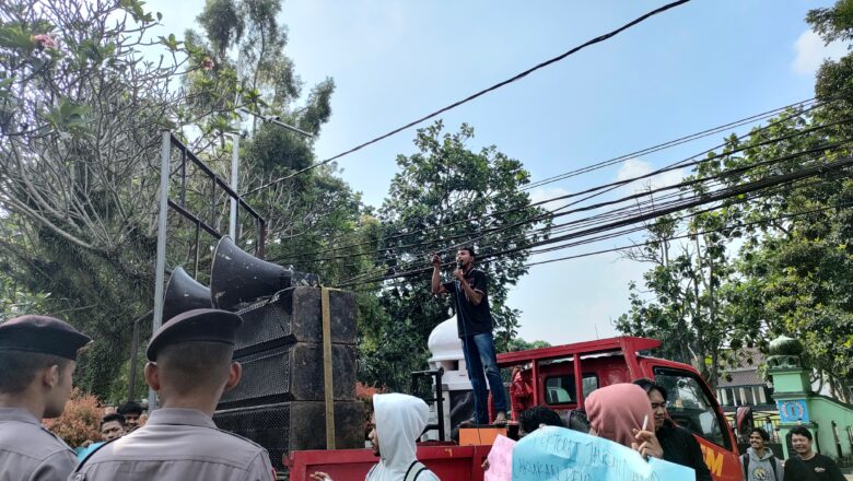 PPP Gelar Aksi Jilid III, Desak Bupati dan DPRD Pandeglang Usut Dugaan Maladministrasi DPMPD