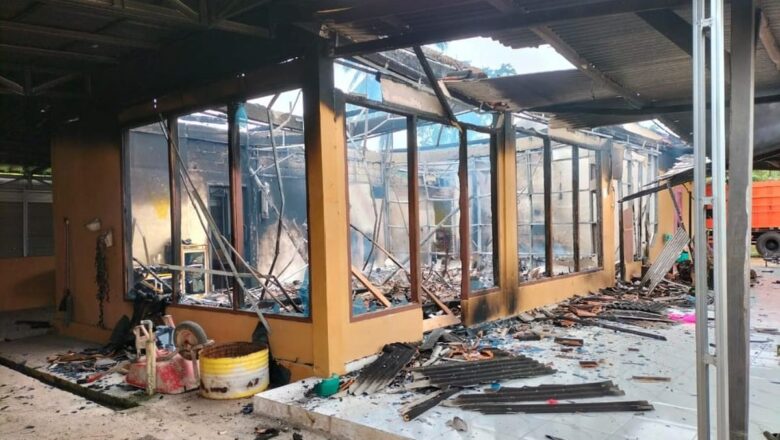 Kerusuhan di Lampung Tengah: 3 Bangunan dan 15 Kendaraan Dibakar, Polisi Imbau Warga Tetap Tenang