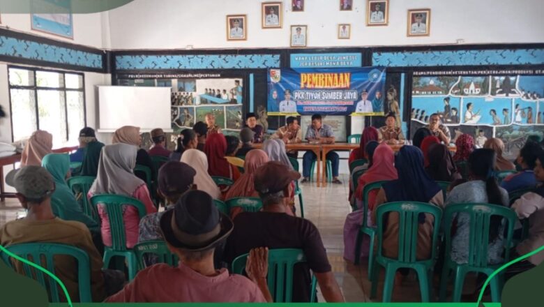 Jaga Ketahanan Pangan, Tiyuh Sumber Jaya Bagikan Bantuan Beras Bulog