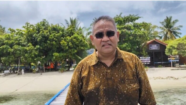 Ketum JMSI Teguh Santosa Nikmati Surga Tropis Raja Ampat, Titip Pesan: “Jaga Alam, Jaga Masa Depan”