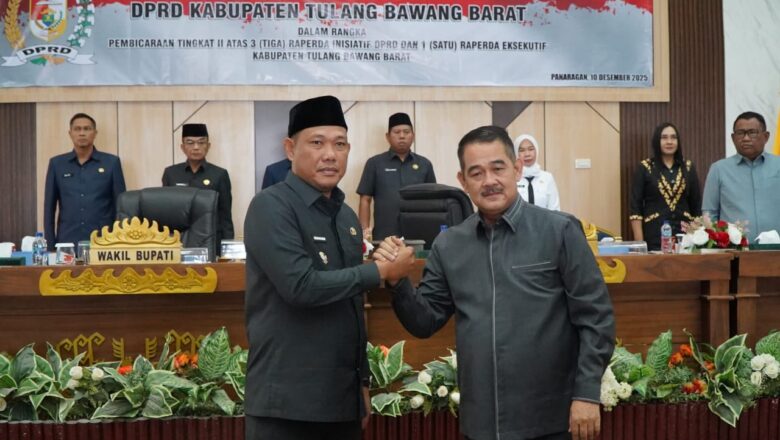 DPRD TUBABA Gelar rapat paripurna Tingkat II Rancangan Atas 4 (empat) Raperda